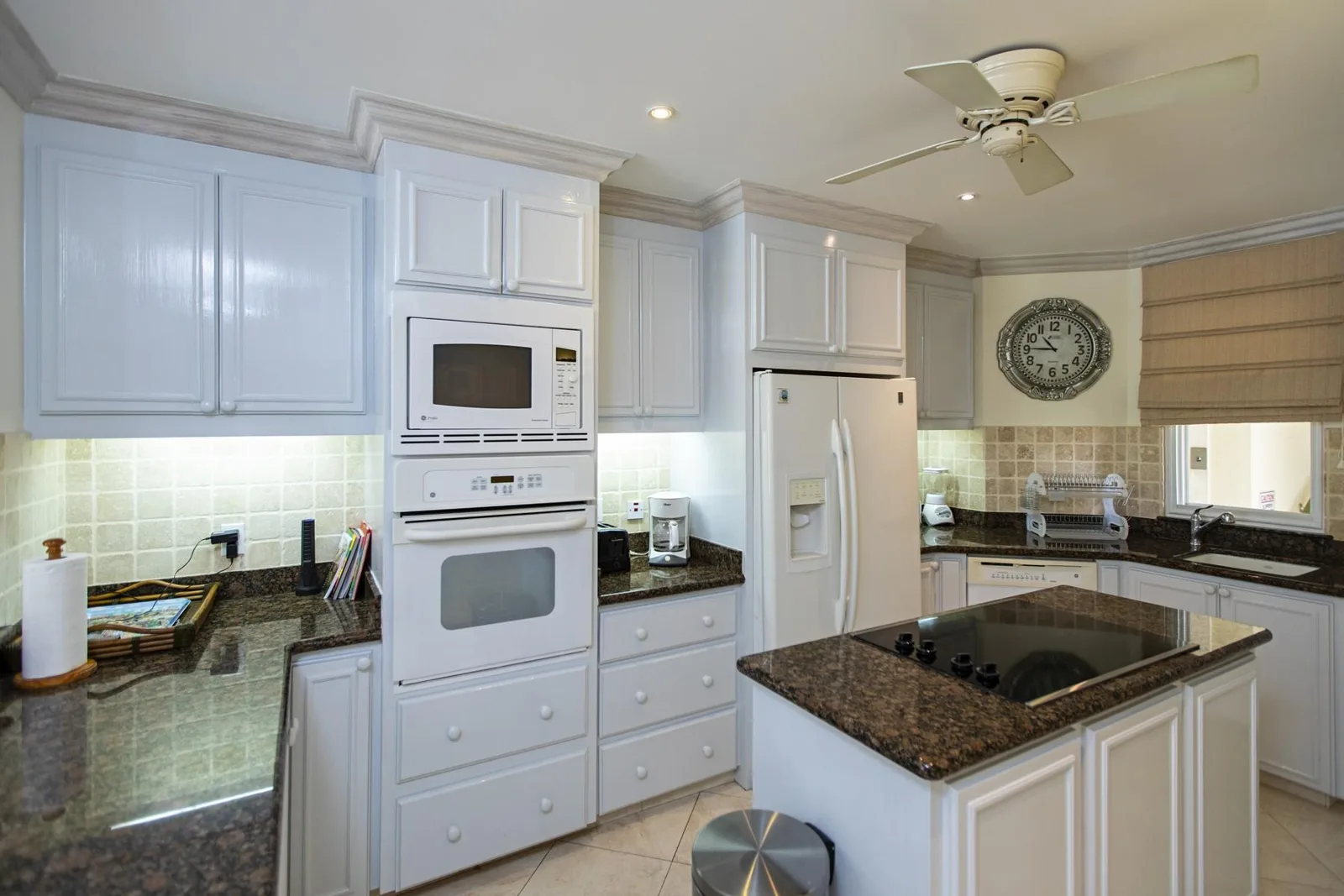 Blue Haven Summerland 201 - Prospect, 3-bedroom apartment for rent in St James, Barbados - photograph 9