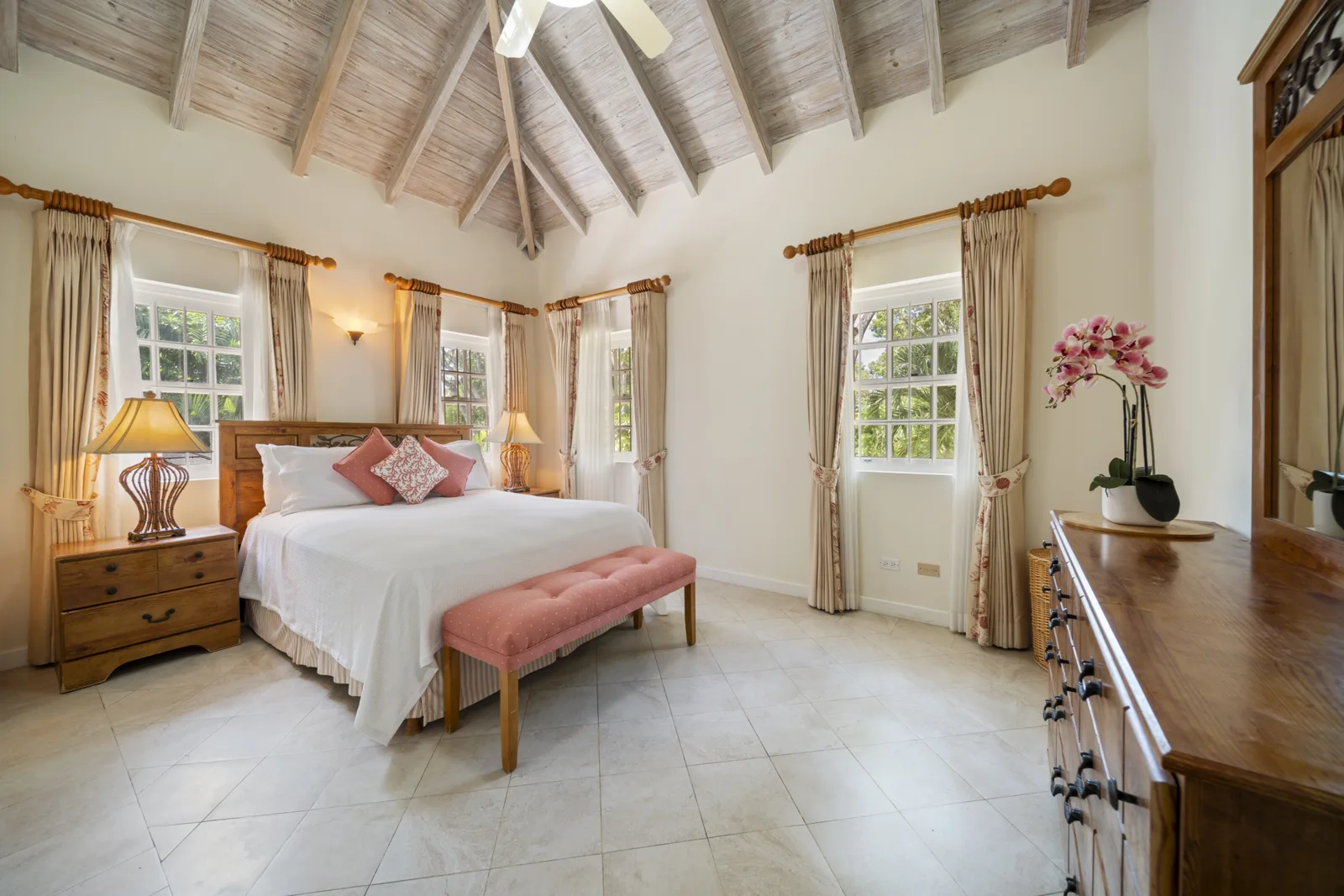 Sandy Lane Estate | Sandalwood House, 6-bedroom villa for rent in St James, Barbados - photograph 20