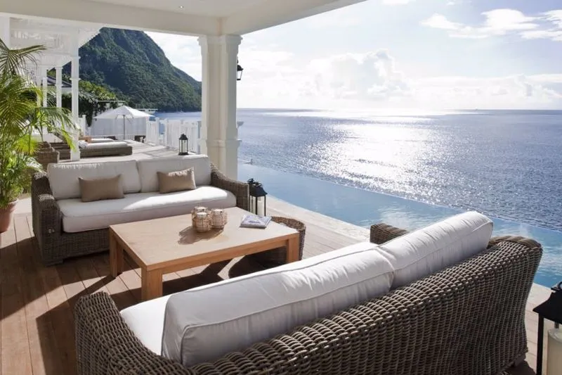 Waterfront Four Bedroom Residence
