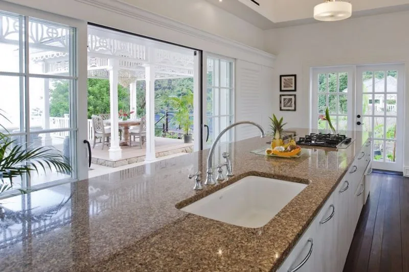 Waterfront Four Bedroom Residence, 4-bedroom villa for sale in Sugar Beach, St Lucia - photograph 2