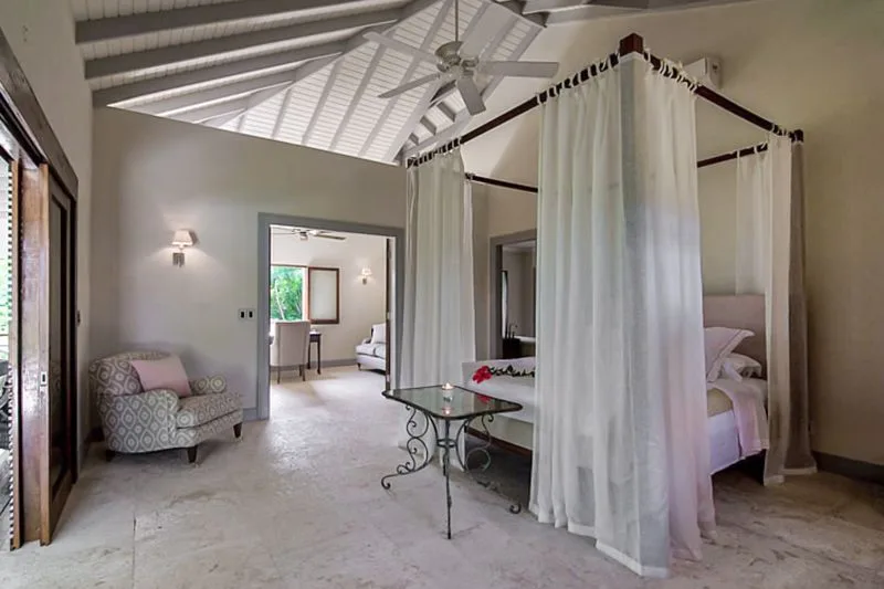 Oceanview Six Bedroom Residence, 6-bedroom villa for sale in Bequia, St Vincent & The Grenadines - photograph 8