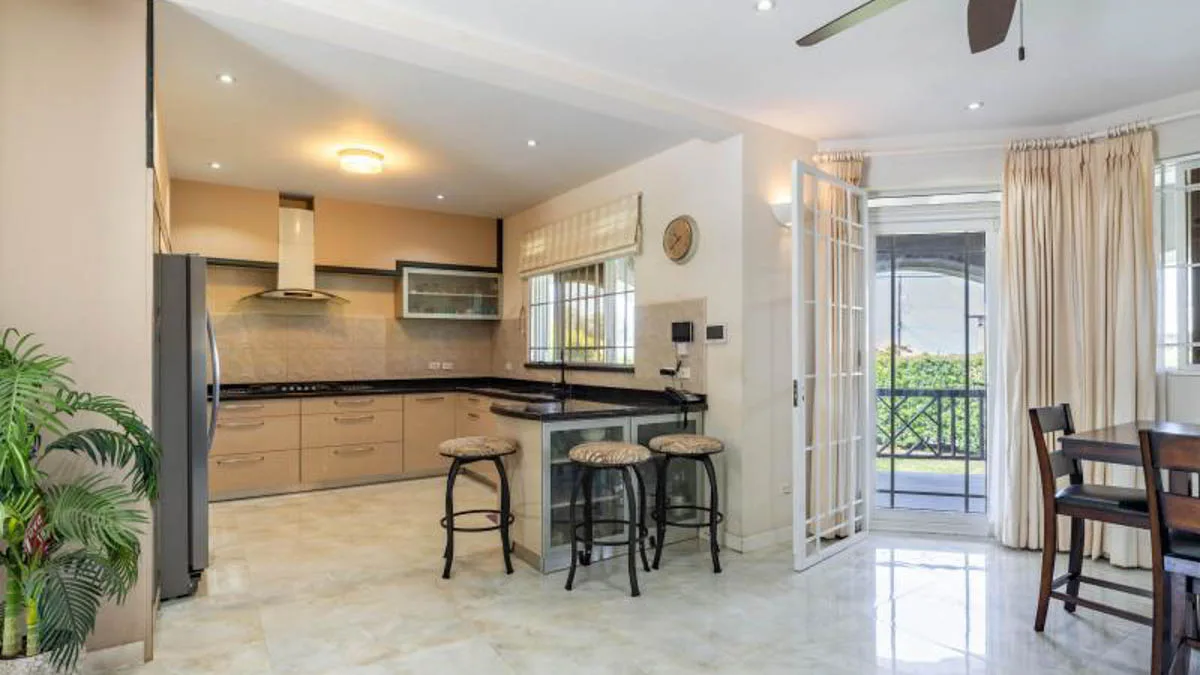 Halls Villa | West Coast Refined Residence, 4-bedroom villa for sale in St James, Barbados - photograph 9