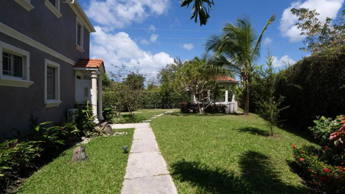 Halls Villa | West Coast Refined Residence, 4-bedroom villa for sale in St James, Barbados - photograph 28