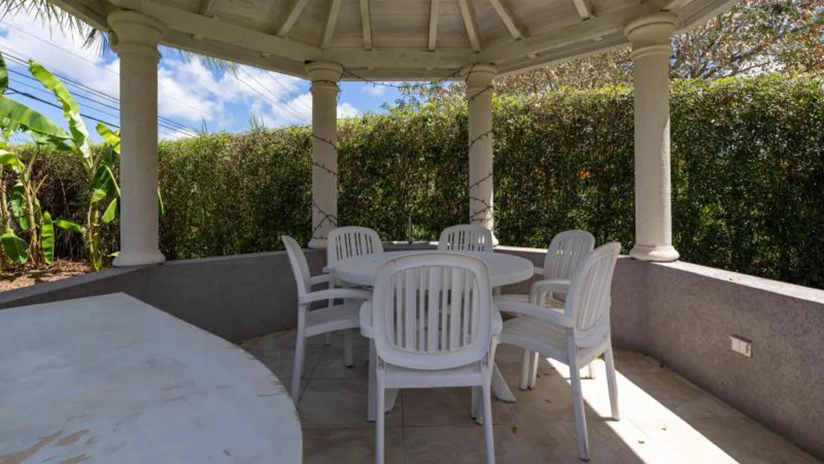 Halls Villa | West Coast Refined Residence, 4-bedroom villa for sale in St James, Barbados - photograph 29