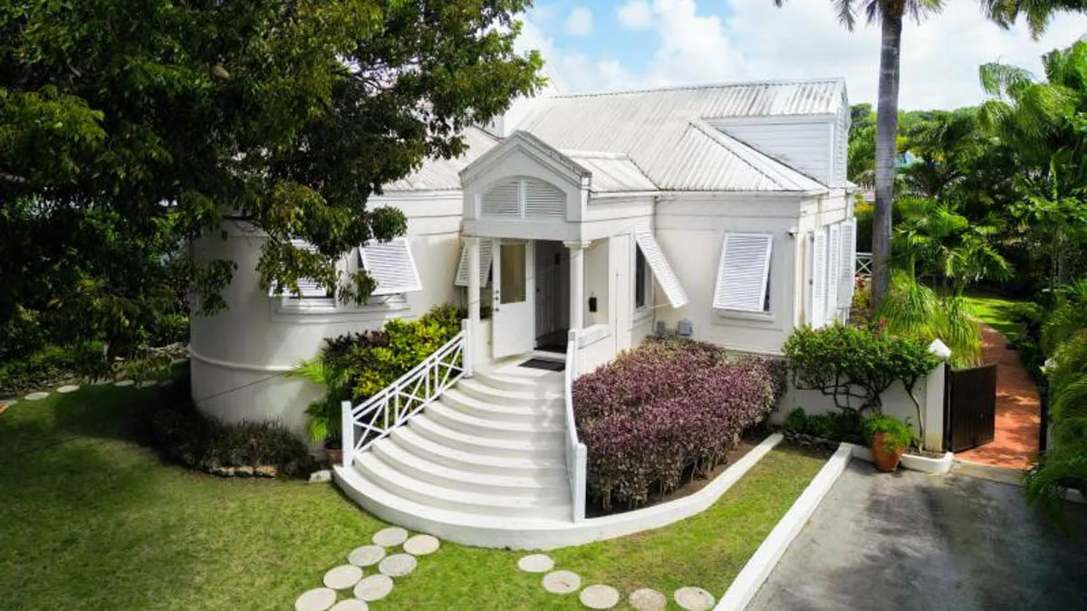 Ridgecot House | Modern Caribbean Villa, 3-bedroom villa for sale in St James, Barbados - photograph 3