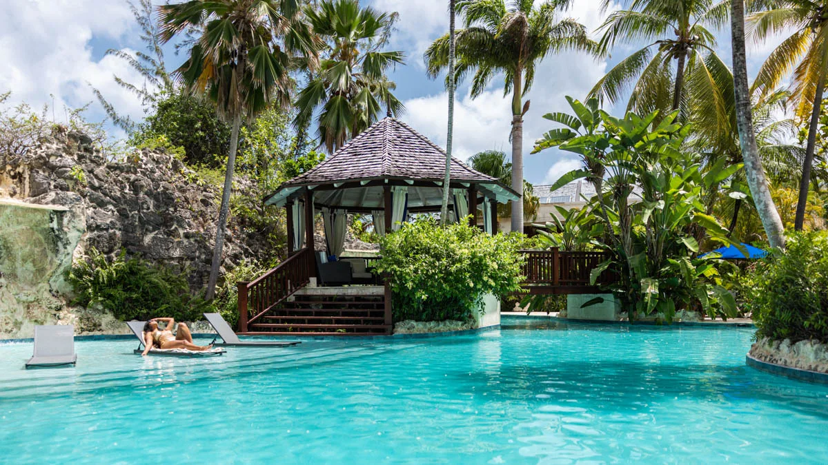 Claridges 5 | Luxury & Comfort for A Perfect Vacation in Barbados, 3-bedroom villa for rent in St James, Barbados