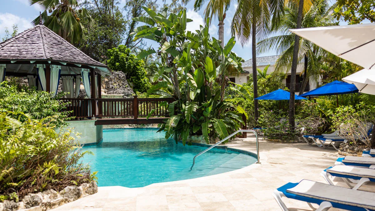 Claridges 5 | Luxury & Comfort for A Perfect Vacation in Barbados, 3-bedroom villa for rent in St James, Barbados - photograph 19