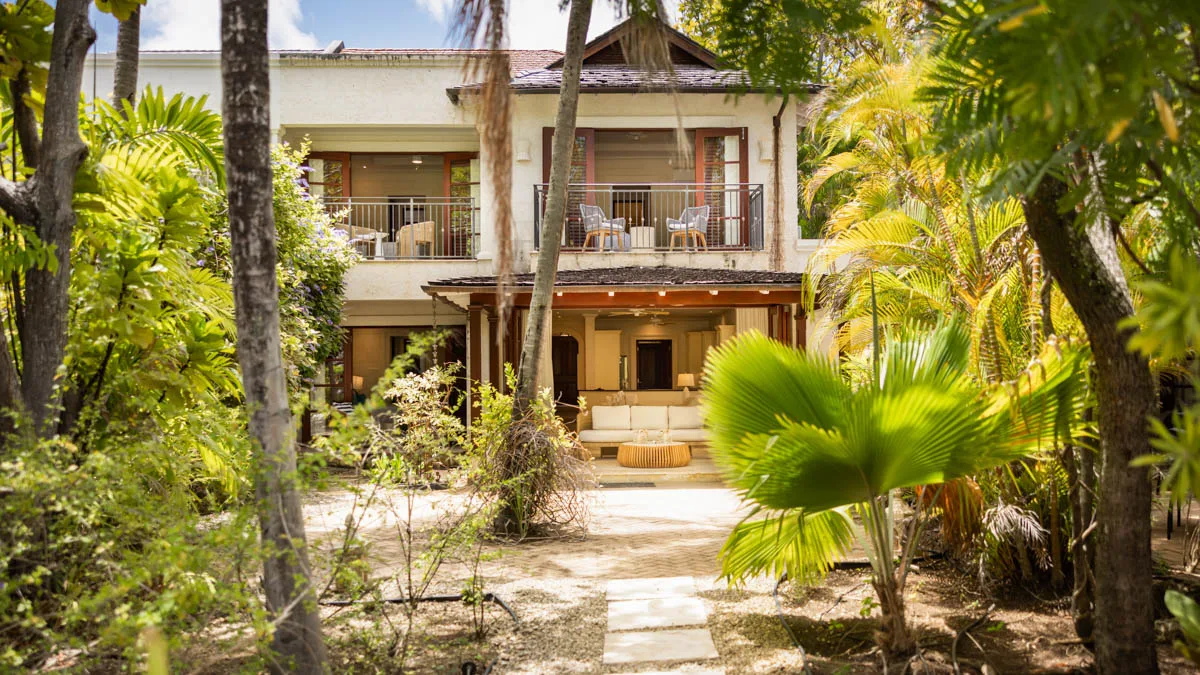 Claridges 5 | Luxury & Comfort for A Perfect Vacation in Barbados, 3-bedroom villa for rent in St James, Barbados - photograph 20