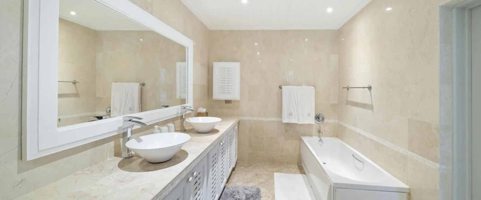 Phoenix Villa - Sandy Lane, 4-bedroom villa for rent in St James, Barbados - photograph 23