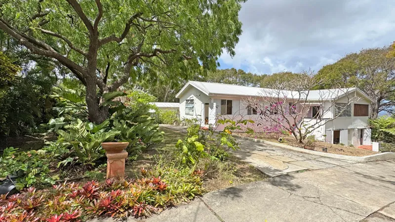 Vesta Lodge | Elevated Family Home with Sea Views & Development Potential
