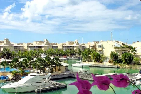 Lagoon Front Apartment 355 - Port St. Charles