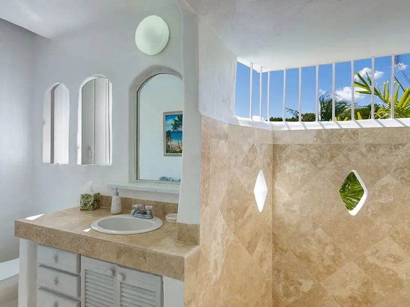 Merlin Bay - Eden on The Sea, 3-bedroom villa for rent in St James, Barbados - photograph 10