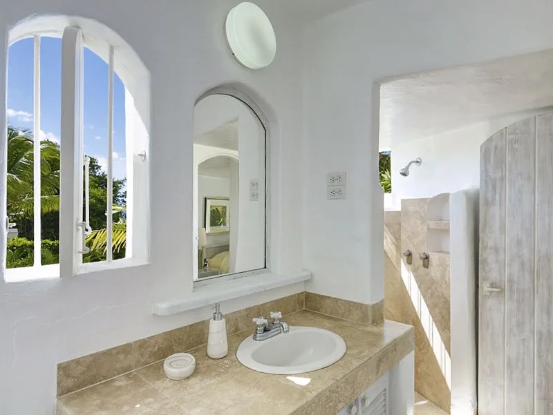 Merlin Bay - Eden on The Sea, 3-bedroom villa for rent in St James, Barbados - photograph 11