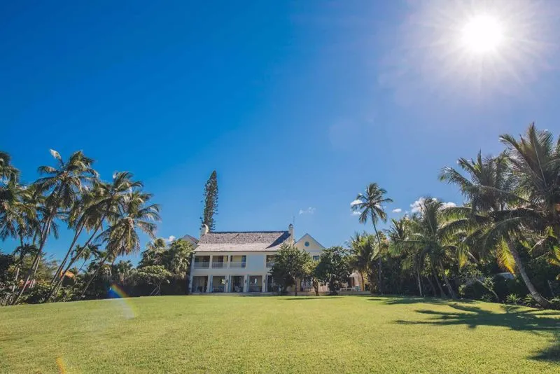 Sea-to-Sea Villa, photograph 2