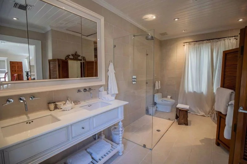 Sea-to-Sea Villa, 6-bedroom villa for sale in Paradise Island, Bahamas - photograph 15