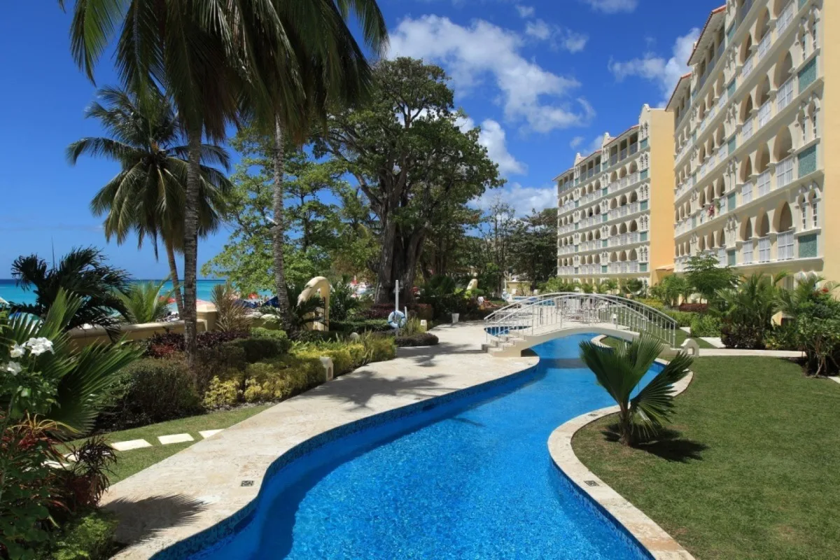 Sapphire Beach No 403 - Dover Beach, 2-bedroom apartment for rent in Christ Church, Barbados - photograph 7