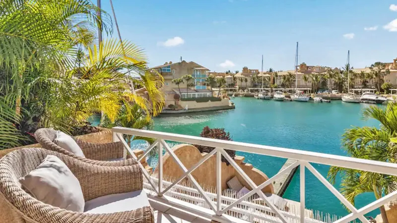 Port St Charles 121 | Octopus Villa - Marina-Front Elegant Residence