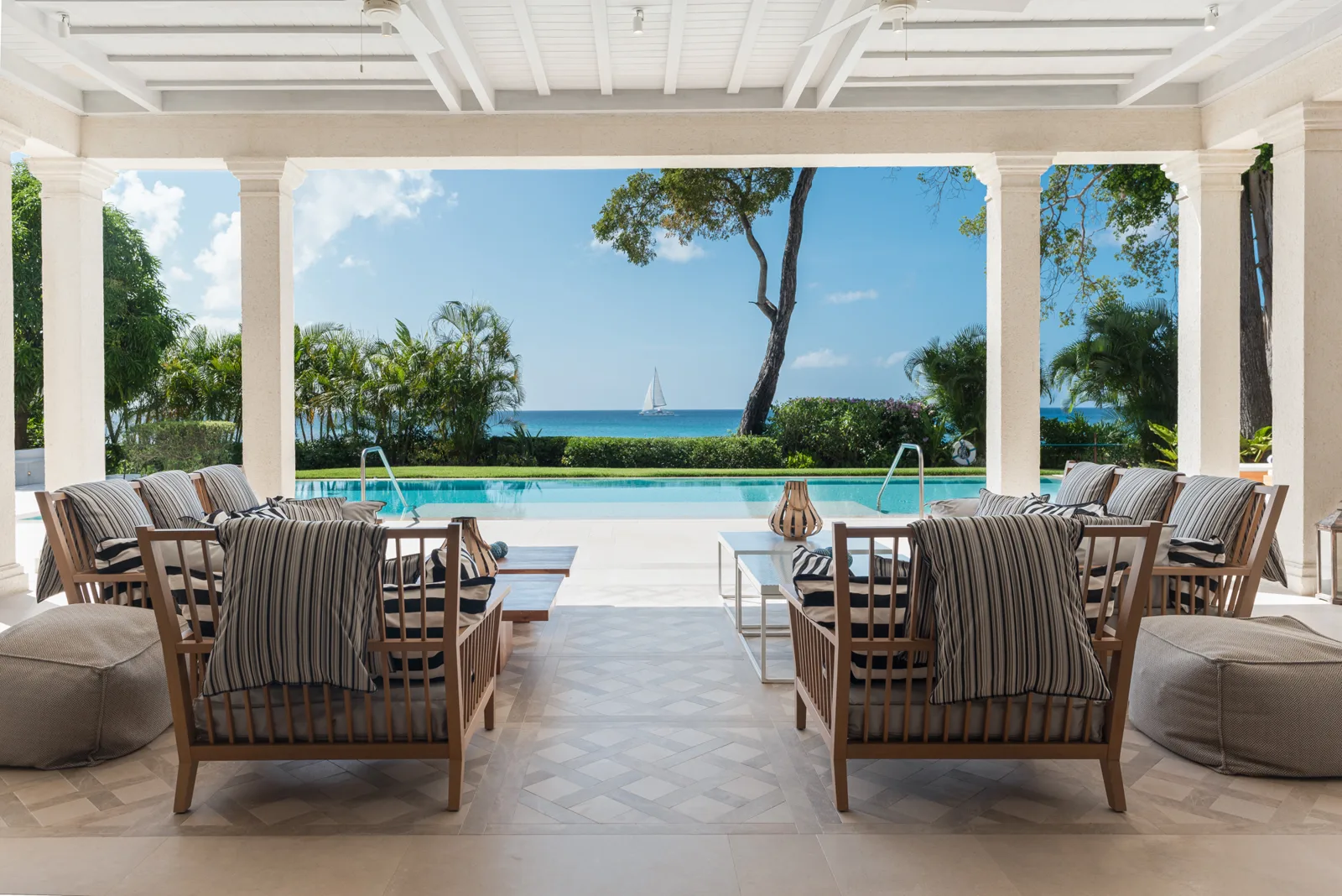 Villa Tamarindo | Iconic Beachfront Retreat, 5-bedroom villa for rent in St James, Barbados - photograph 2