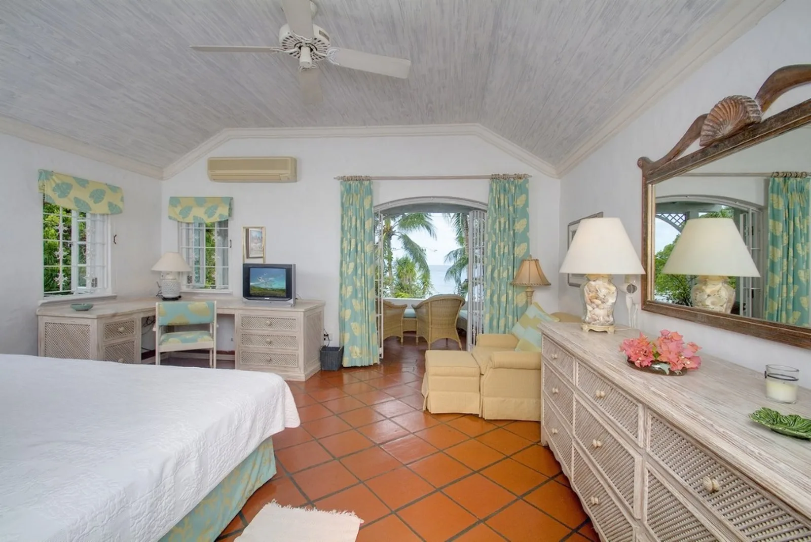Allamanda - Emerald Beach 2, 3-bedroom villa for rent in St Peter, Barbados - photograph 9