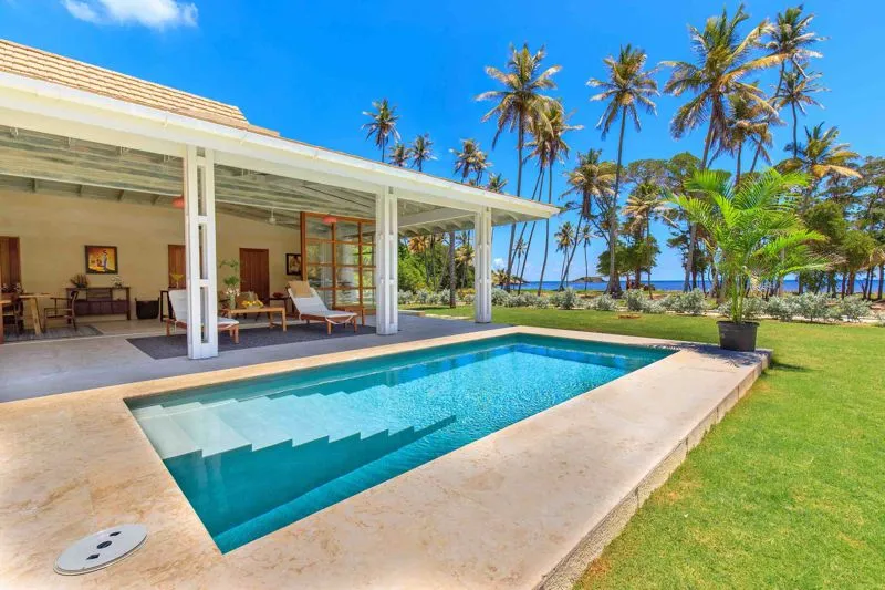 Firefly Luxury Villas, photograph 2
