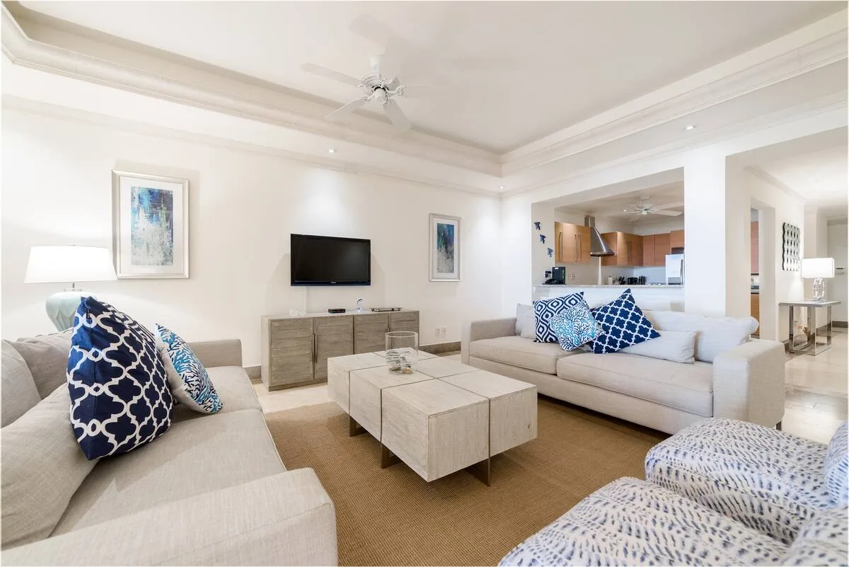 Smugglers Cove No.2, 3-bedroom villa for rent in St James, Barbados - photograph 10