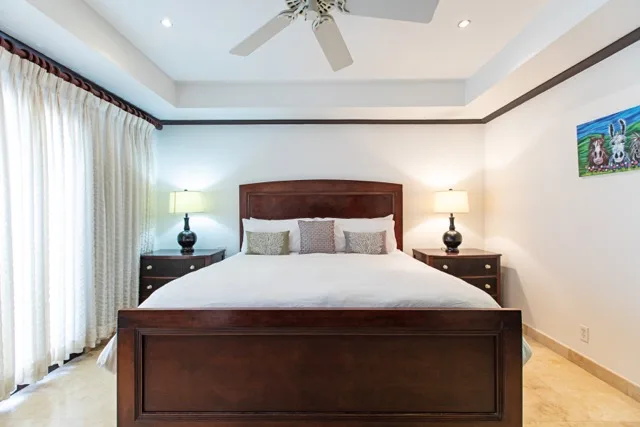 Coral Cove 1 - Paynes Bay Beach, 2-bedroom apartment for rent in St James, Barbados - photograph 20