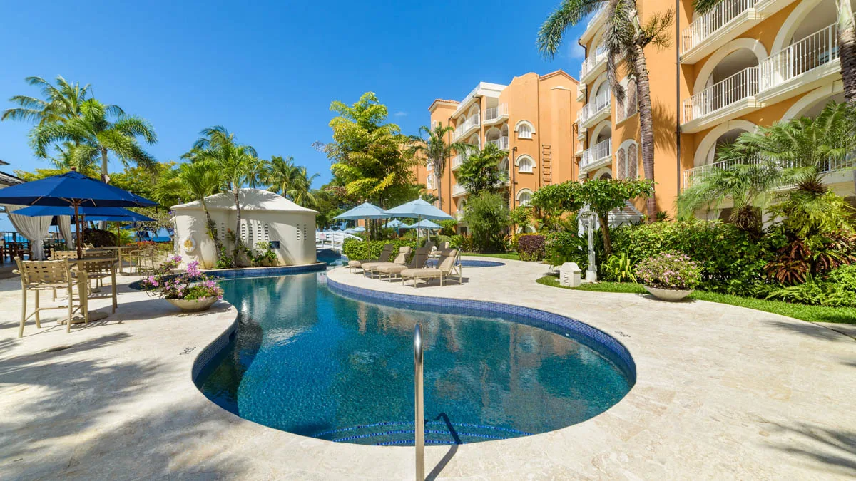 St Peter's Bay 106 | Luxurious Beachfront Residence, 3-bedroom apartment for rent in St Peter, Barbados - photograph 3
