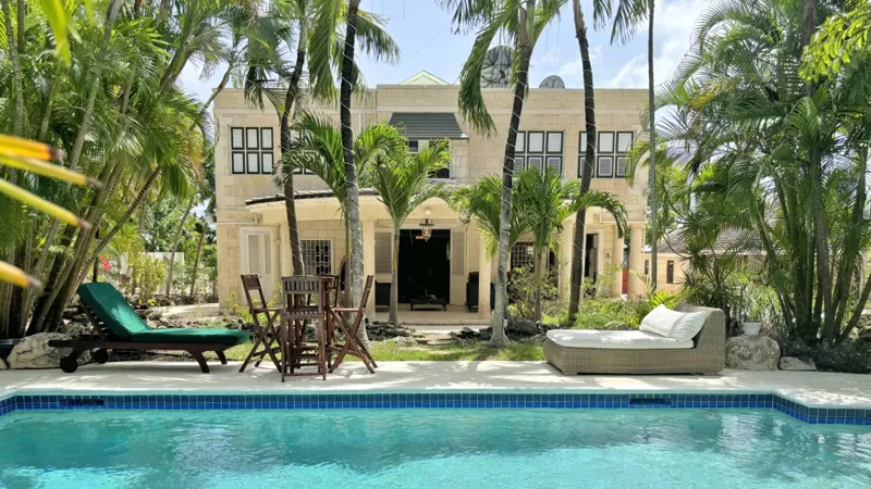Buchanan Villa & Cottage