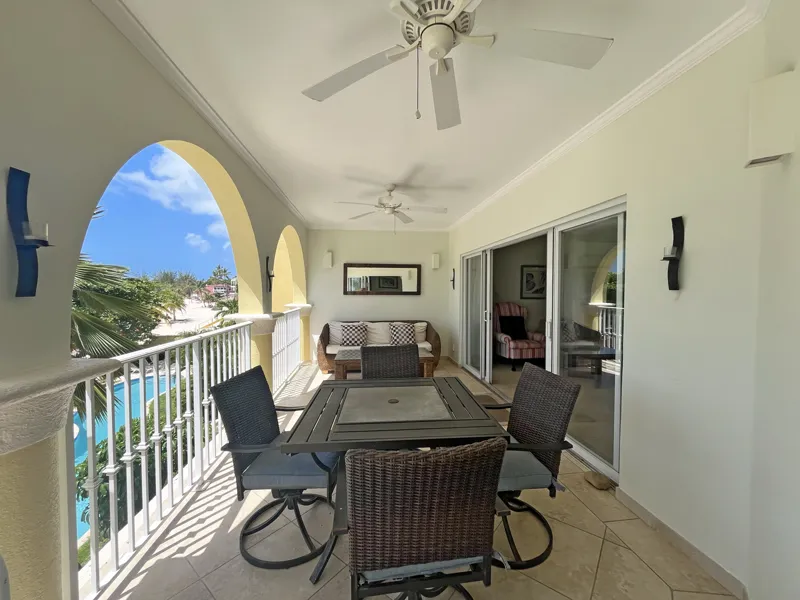 Sapphire Beach 207, photograph 3