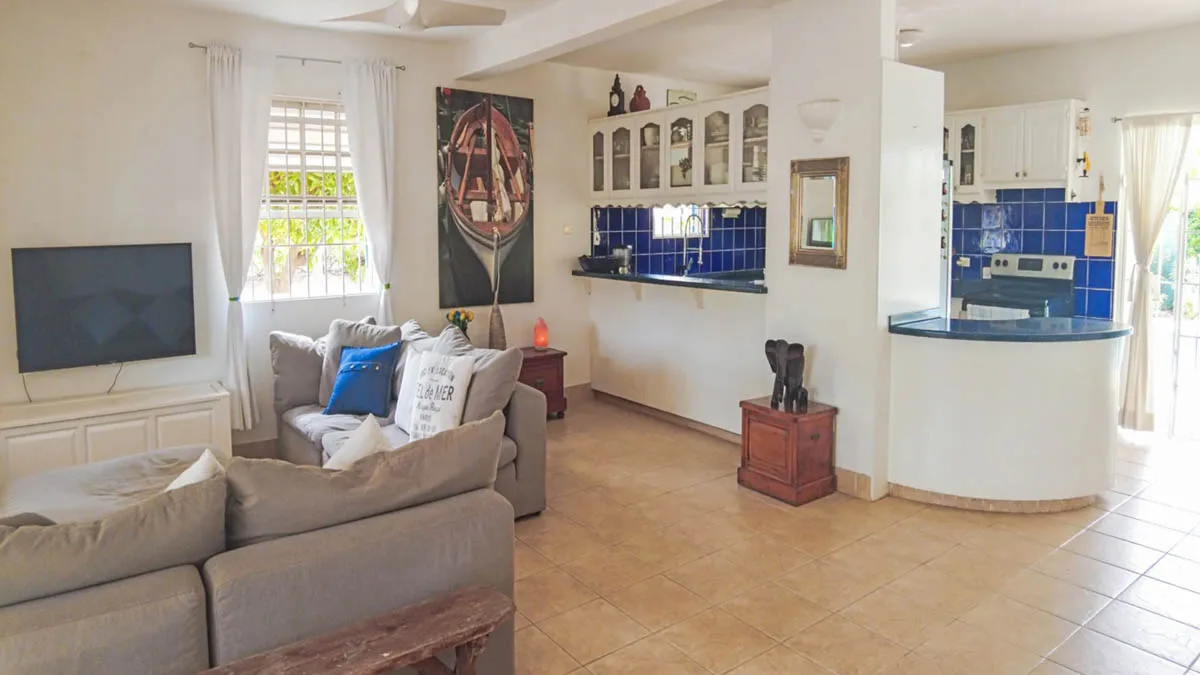 Lime Villa | Spacious Family Home, 4-bedroom villa for rent in St James, Barbados - photograph 2
