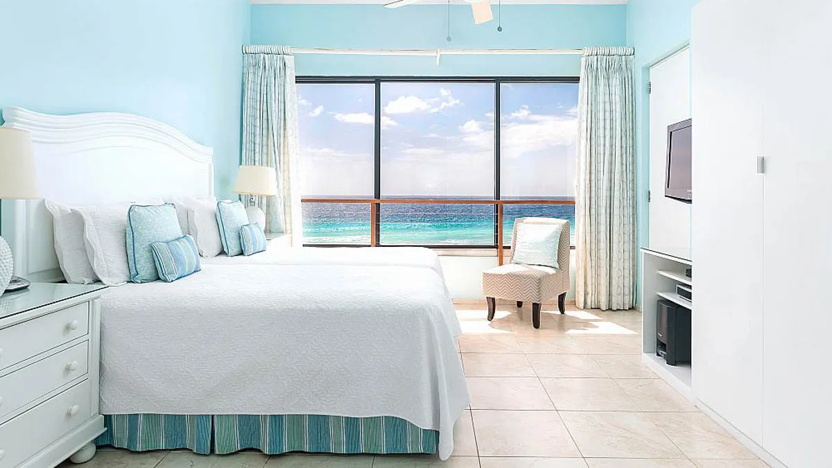 St Lawrence Beach Condos | Penthouse 16 - Luxury Beachfront Apartment, 3-bedroom apartment for sale in Christ Church, Barbados - photograph 10