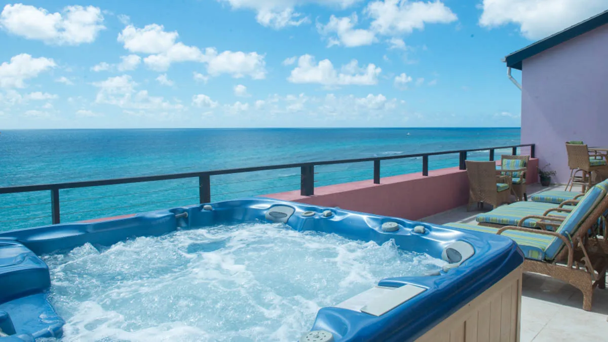 St Lawrence Beach Condos | Penthouse 16 - Luxury Beachfront Apartment, 3-bedroom apartment for sale in Christ Church, Barbados - photograph 21