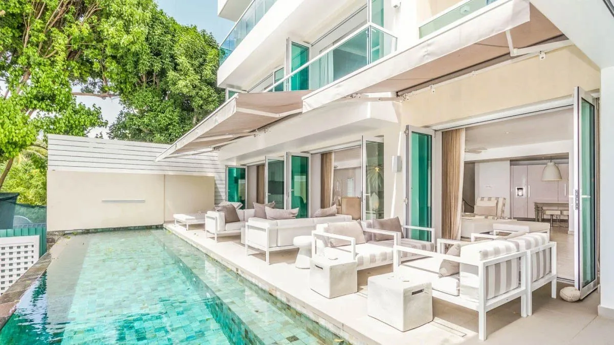 Footprints Beachfront Villa | Refined Caribbean Living, 5-bedroom villa for sale in St James, Barbados - photograph 4