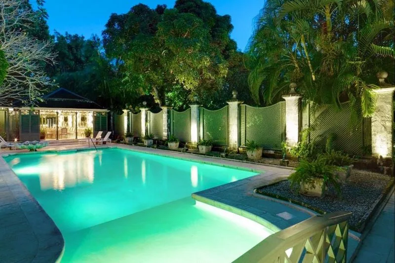 Mango Bay Villa, 7-bedroom villa for rent in St James, Barbados - photograph 11