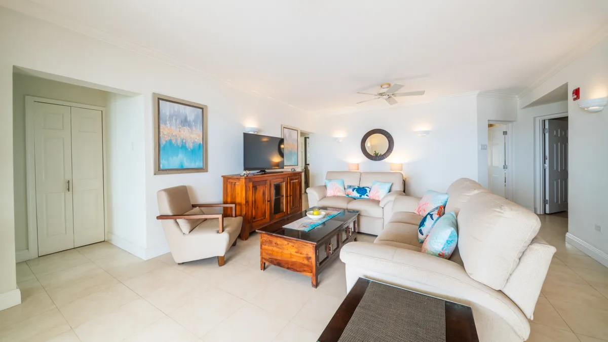 Sandy Hook Beachfront Apartment, 3-bedroom apartment for sale in Christ Church, Barbados - photograph 6