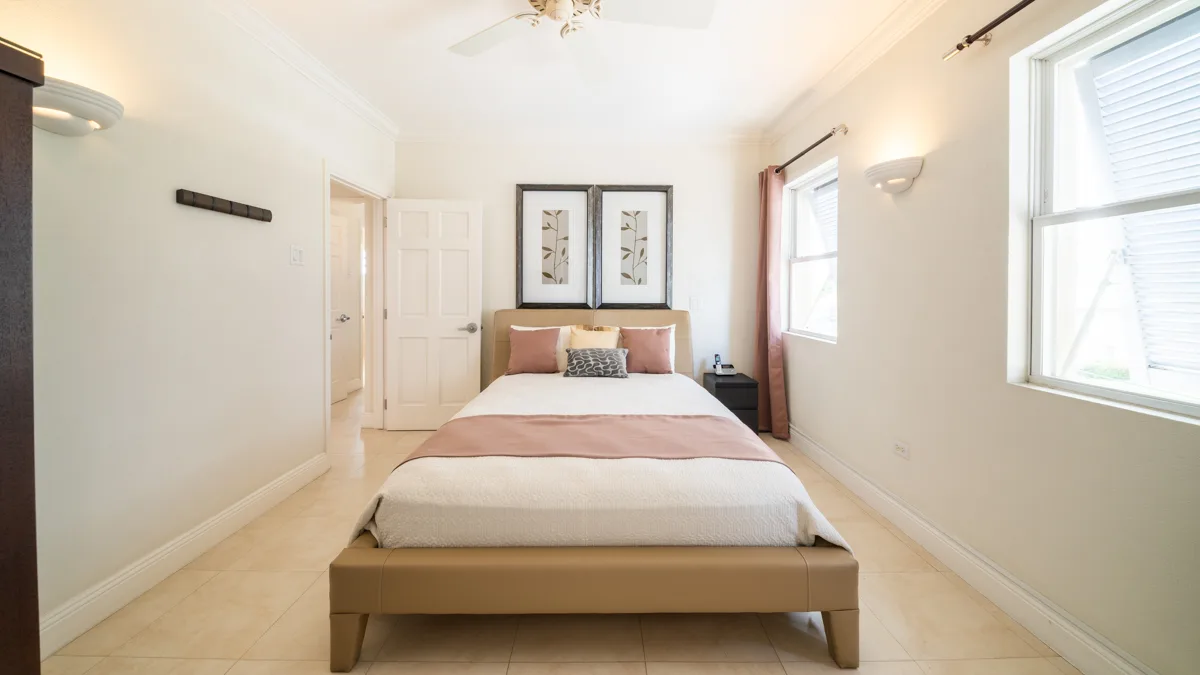 Sandy Hook Beachfront Apartment, 3-bedroom apartment for sale in Christ Church, Barbados - photograph 11
