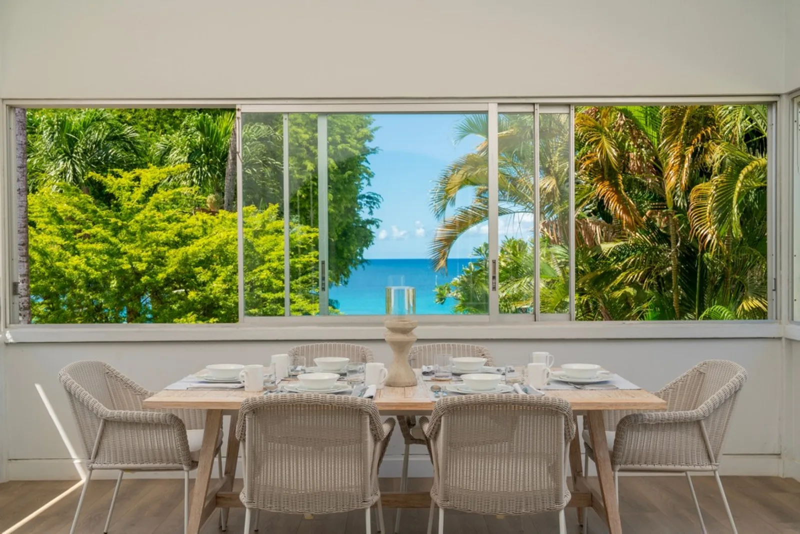 Secret Cove 2 | Caribbean Beach House Vacation in Paynes Bay, 2-bedroom villa for rent in St James, Barbados - photograph 2