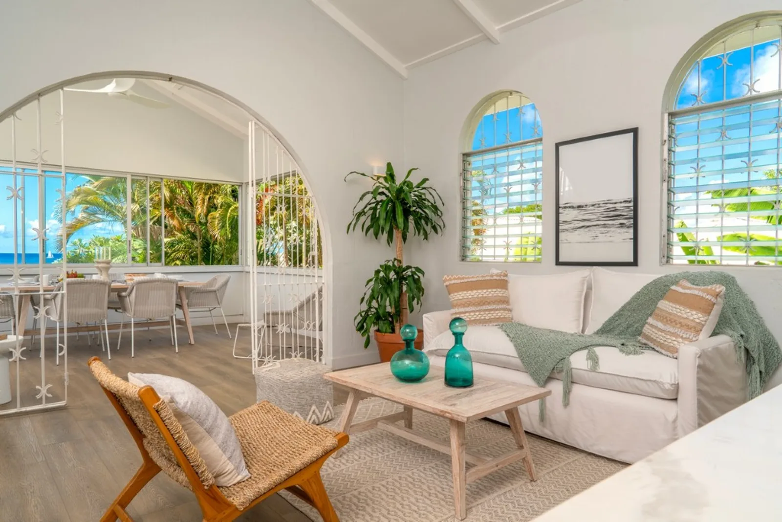 Secret Cove 2 | Caribbean Beach House Vacation in Paynes Bay, 2-bedroom villa for rent in St James, Barbados - photograph 4