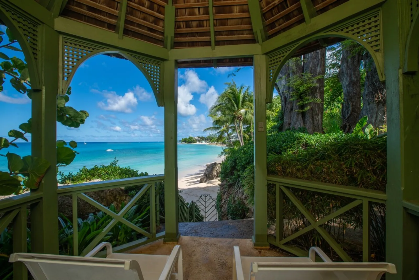 Secret Cove 2 | Caribbean Beach House Vacation in Paynes Bay, 2-bedroom villa for rent in St James, Barbados - photograph 19