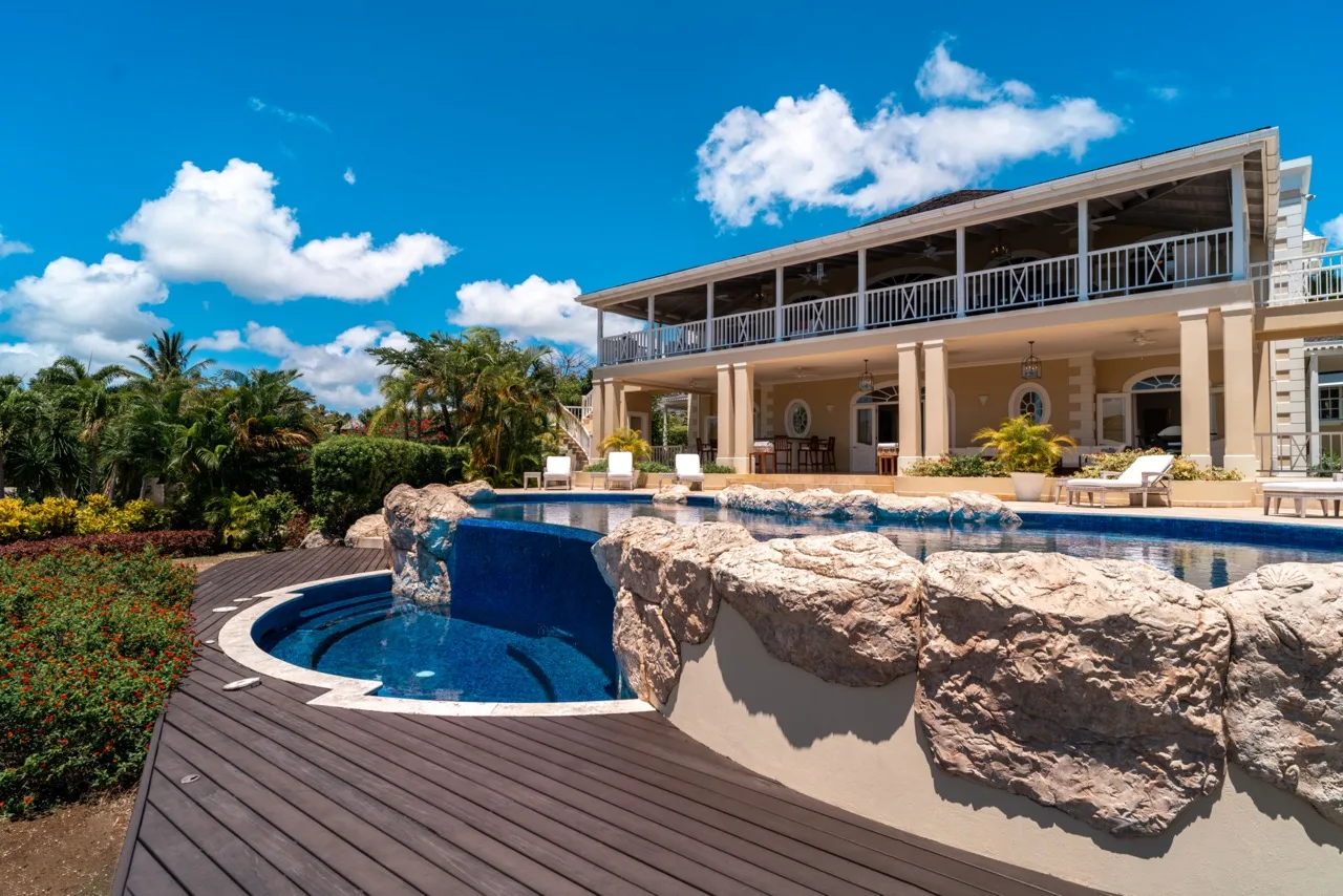 Bananaquit - Sugar Hill, 5-bedroom villa for sale in St James, Barbados - photograph 2