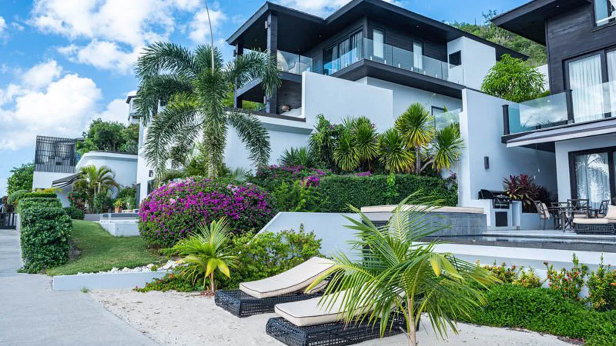 Tamarind Hills Villas | Luxury Beachfront Residences in Antigua, 1-bedroom villa for sale in St Mary, Antigua & Barbuda - villas and tropical gardens