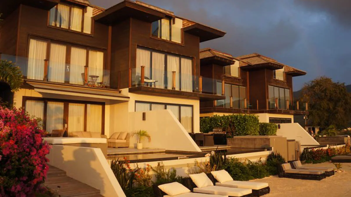 Tamarind Hills Villas | Luxury Beachfront Residences in Antigua, 1-bedroom villa for sale in St Mary, Antigua & Barbuda - villas at sunset