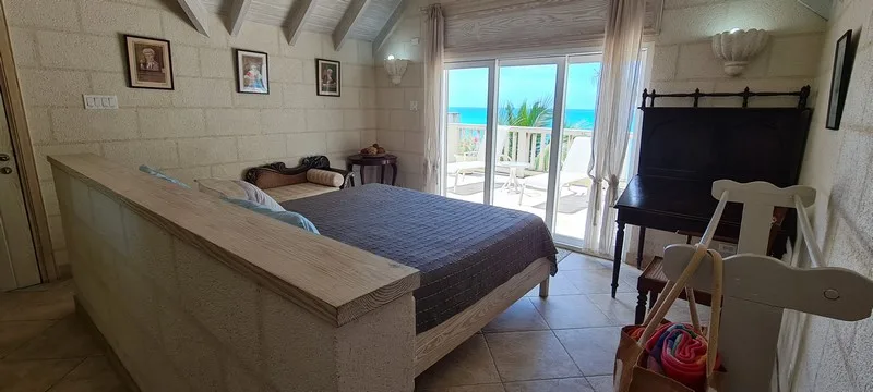 Cane Vale Beach House, 6-bedroom villa for rent in Oistins, Barbados - photograph 15