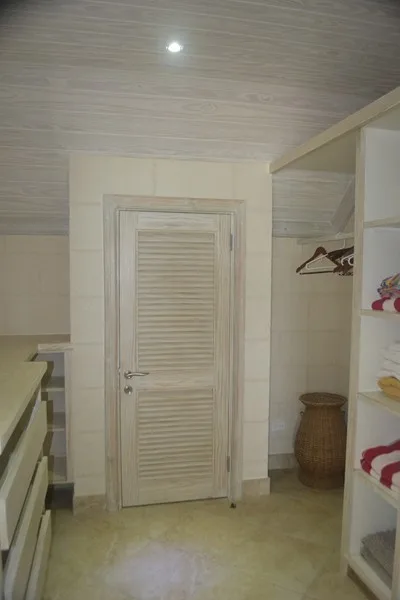 Cane Vale Beach House, 6-bedroom villa for rent in Oistins, Barbados - photograph 17