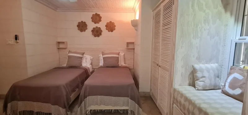 Cane Vale Beach House, 6-bedroom villa for rent in Oistins, Barbados - photograph 8