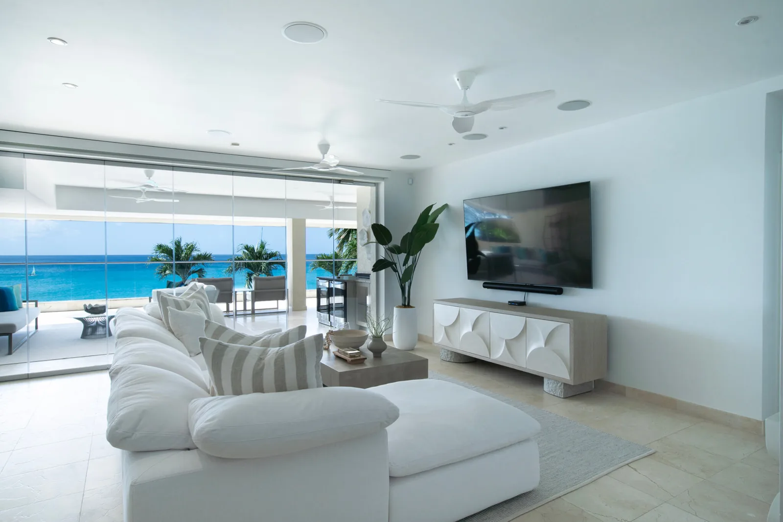 Casa P, Portico - Prospect, 3-bedroom apartment for rent in St James, Barbados - photograph 6