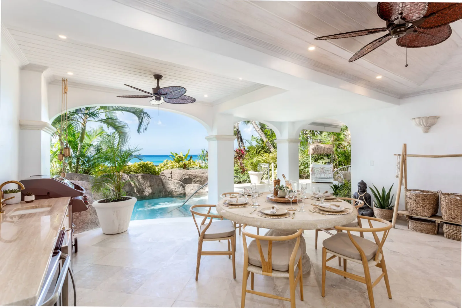The Palms Old Trees - Paynes Bay Beach, 3-bedroom apartment for rent in St James, Barbados - photograph 2