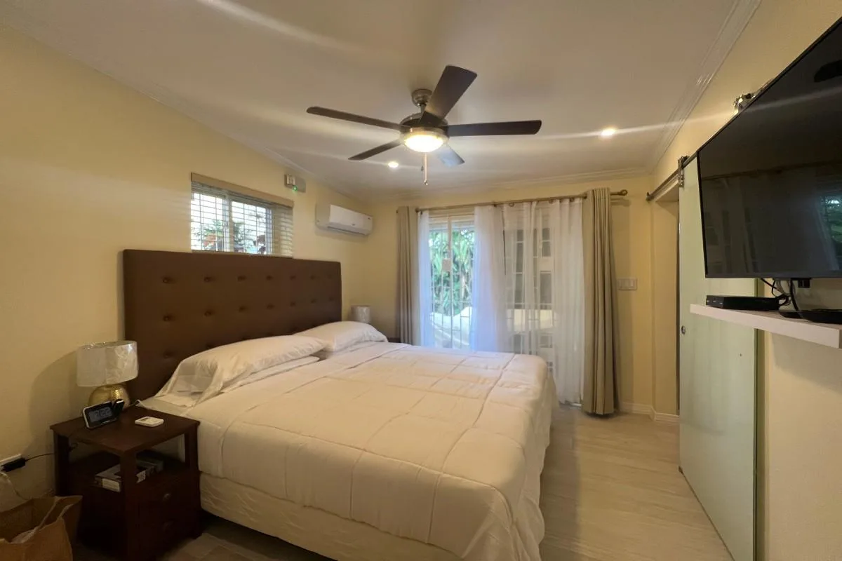 Sunset Crest | Sunny Side Condo, apartment for rent in St James, Barbados - photograph 2