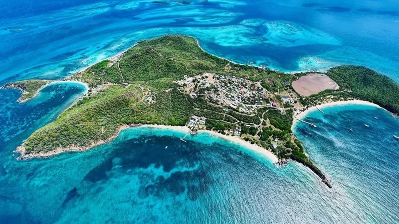Mayreau Beach Estates, photograph 3