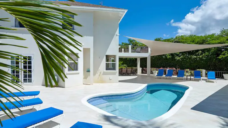 Polamar Gardens 9 | Stylish Family-Friendly Villa